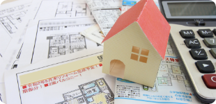 住宅模型と間取り図